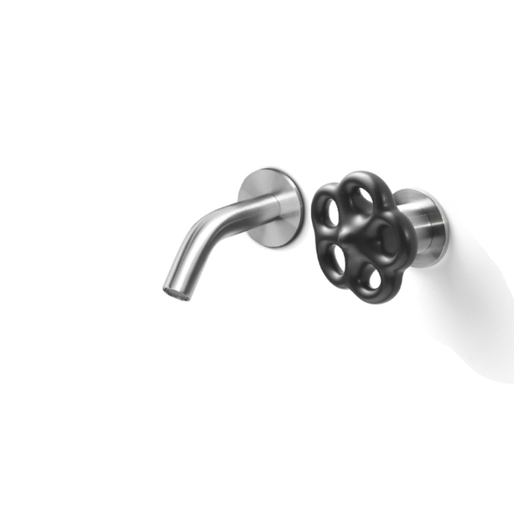 Miscelatore a parete per lavabo