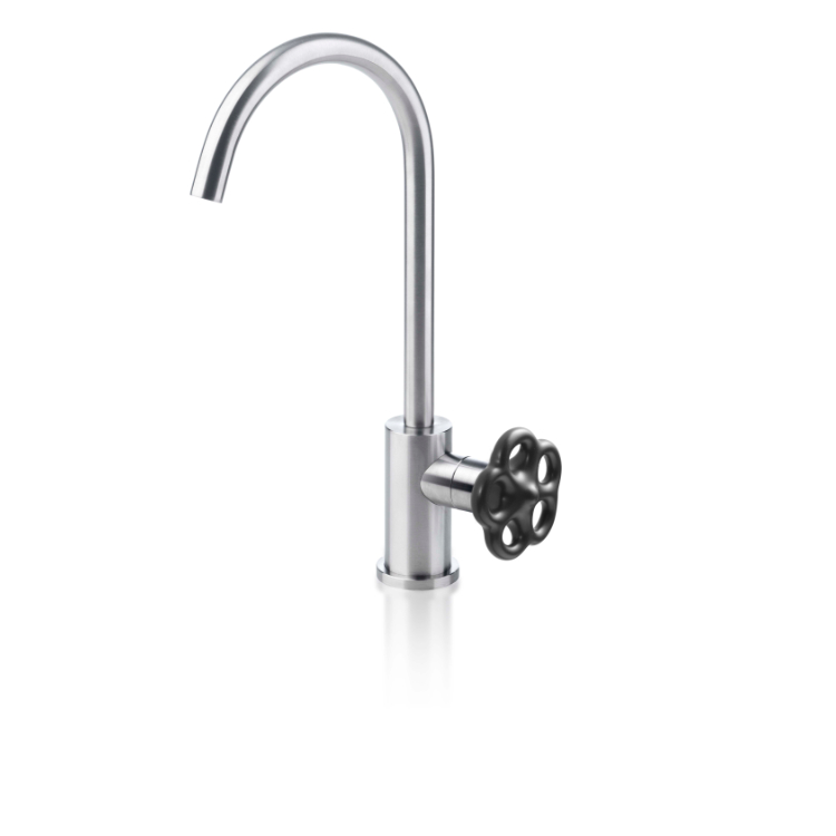 Miscelatore lavabo con canna orientabile