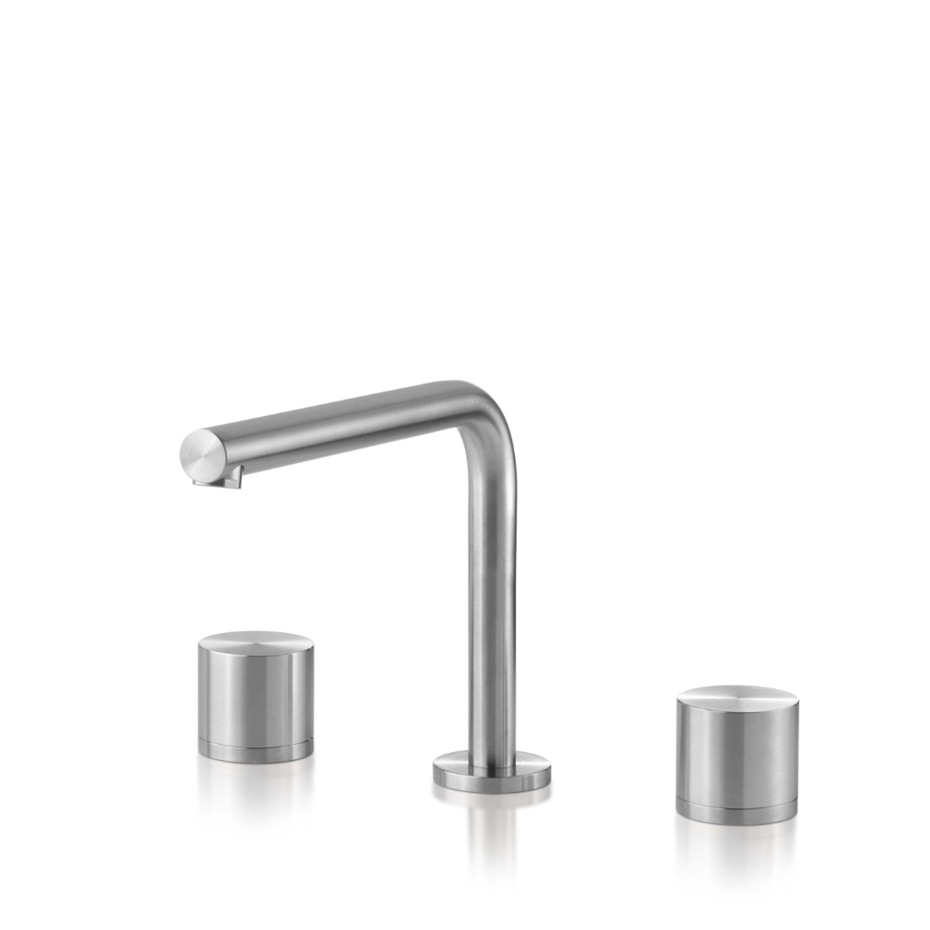 Three-hole mixer for washbasin with spout