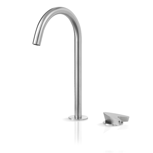 Miscelatore 2 fori per lavabo con bocca erogazione